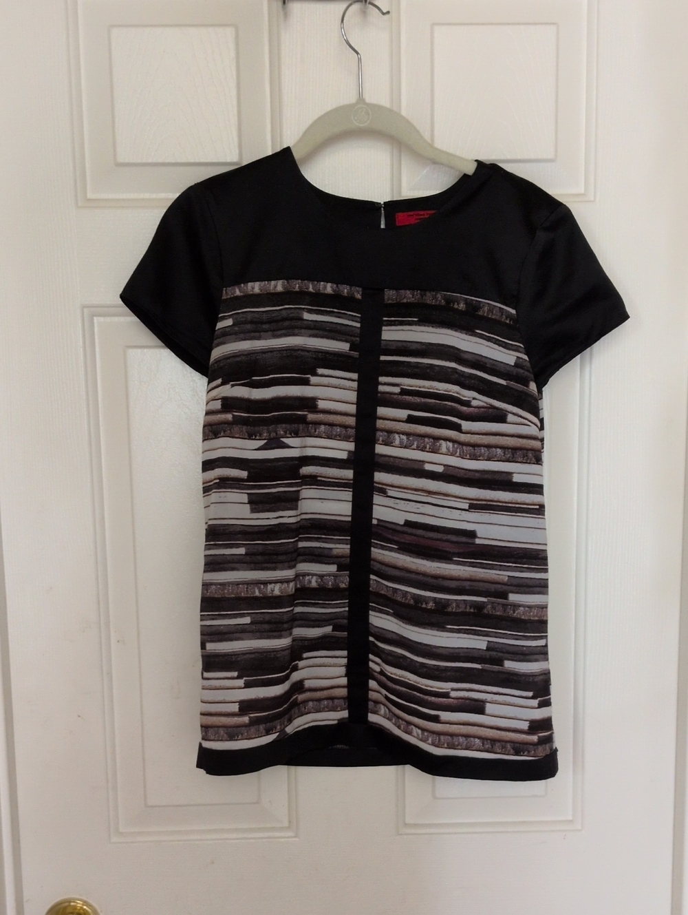 Narciso Rodriguez Black Short-Sleeve Striped Front Panel Top